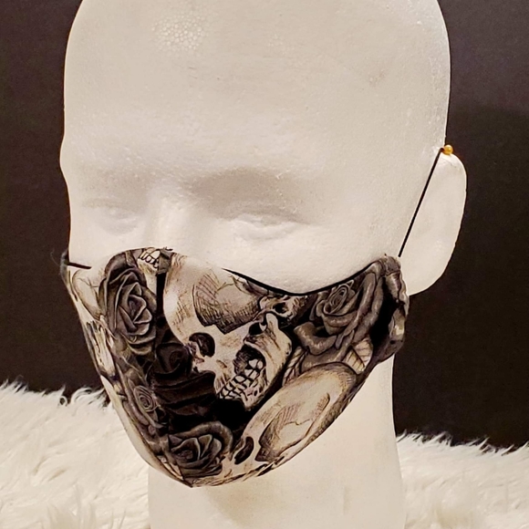 RESTOCK  3 for $21 Skulls and Roses - Picture 2 of 3